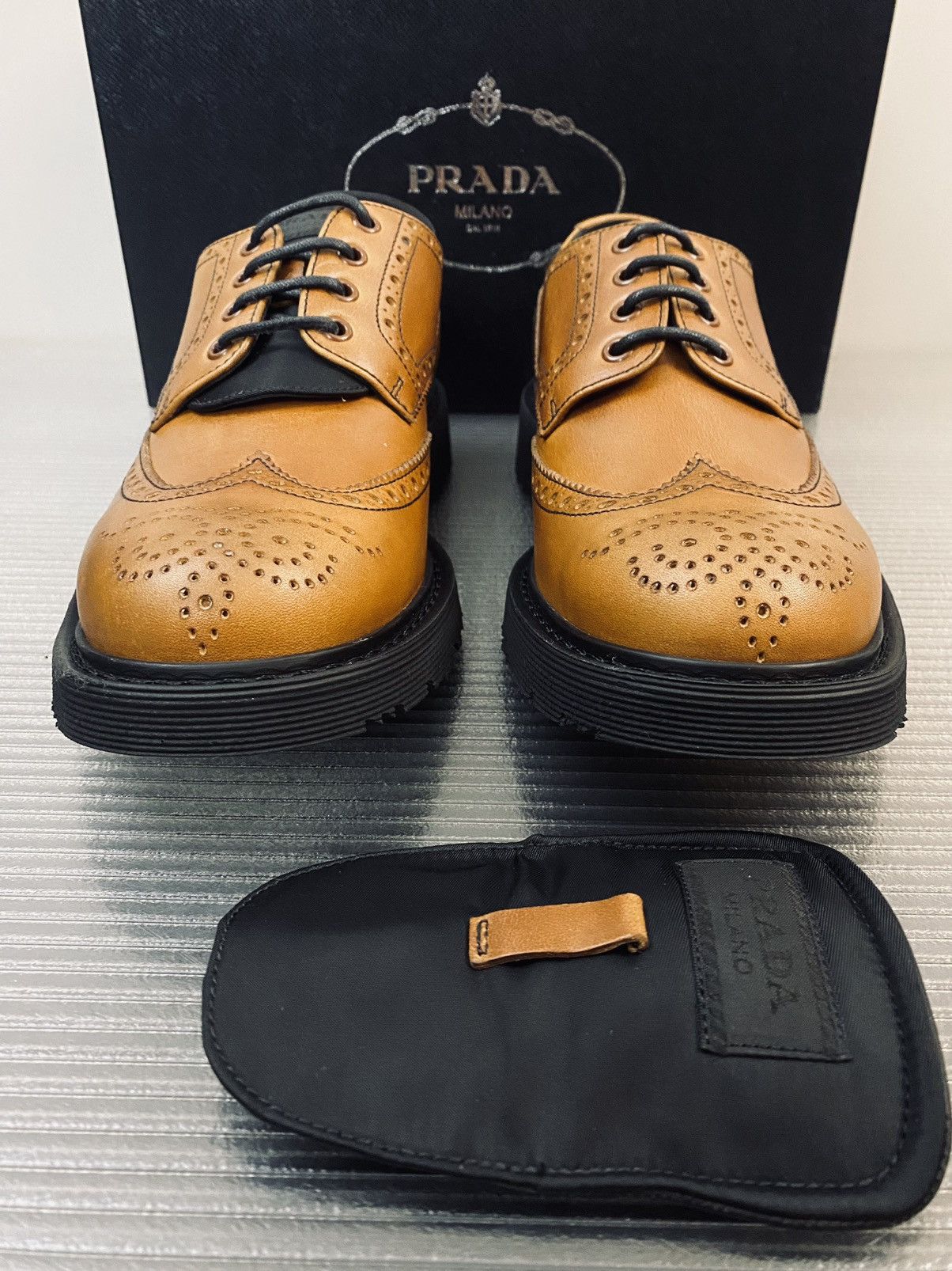 Prada Prada 🇮🇹 brown pull up comfort sole brogue 7 UK NEW Size US 8 / EU 41 - 4 Thumbnail