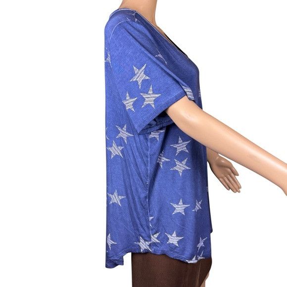 Other NWT New Cable & Gauge Viscose Blue Star Top T-Shirt Size 1X Size XL / US 12-14 / IT 48-50 - 3 Thumbnail