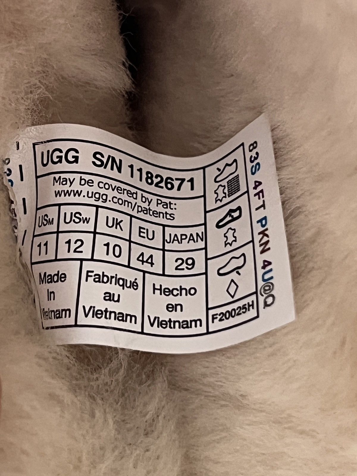 Jeremy Scott UGG by Jeremy Scott Flame Embroidered Snow Boots Size US 12 / EU 45 - 15 Thumbnail