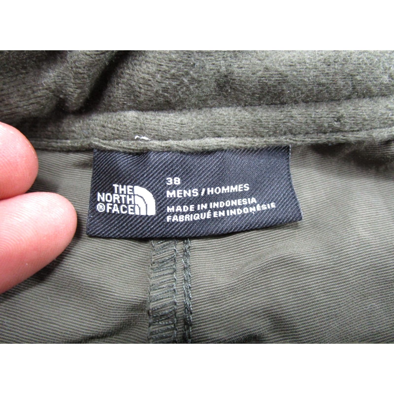 The North Face The North Face Shorts Mens Regular Fit Cargo Belted Army Green Navy Nylon Polyester Quick Dry Pockets Front Zipper 38 Mens Size US 38 / EU 54 - 2 Thumbnail