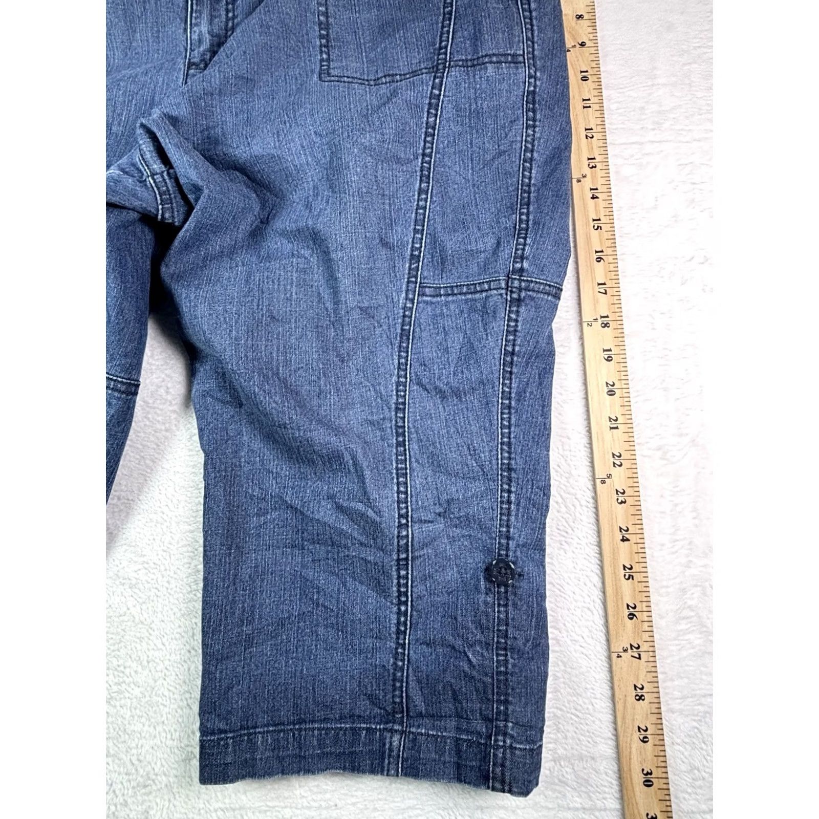 Lee Lee Jeans Womens 16W Medium Blue Sinfully Soft Stretch Denim Capri Pants Jeans Capris Regular Size 16W Blue Sinfully Soft Lee Womens Size 38" / US 16 / IT 52 - 6 Thumbnail