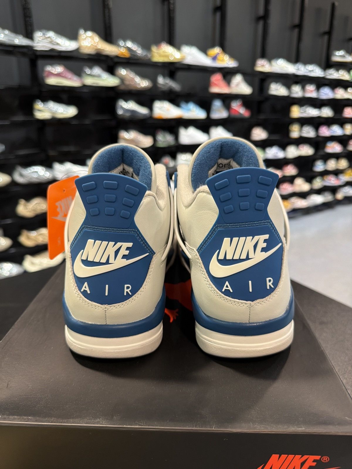 Jordan Brand Jordan 4 Military Blue Size-9.5 Brand New Quick Shipping Size US 9.5 / EU 42-43 - 4 Thumbnail