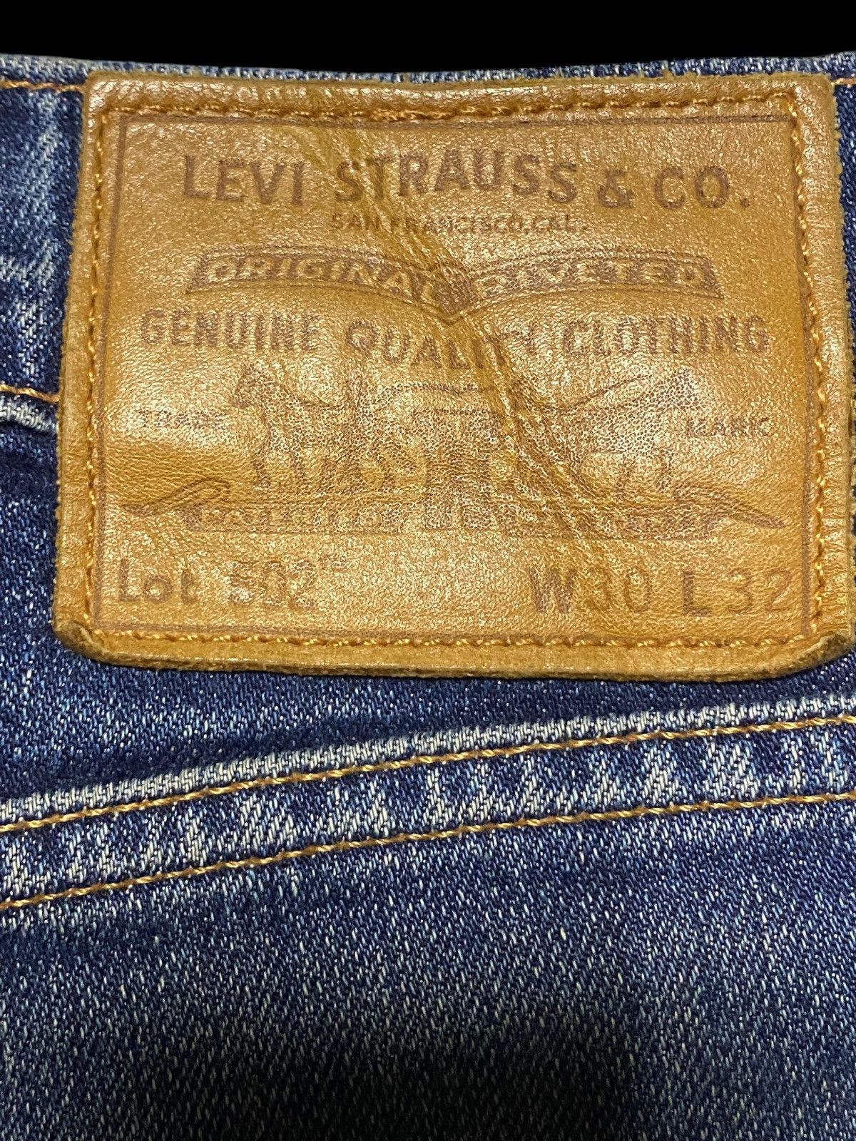 Levi's Vintage Clothing Levis 502 Y2K Big E Blue Wash Distressed Slim Fit Jeans Size US 31 - 11 Thumbnail