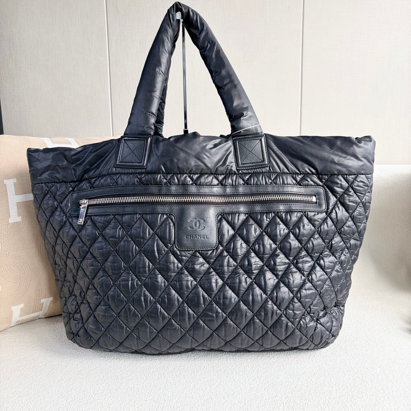 Chanel Pre-loved Bag Very good condition Size ONE SIZE - 1 Thumbnail