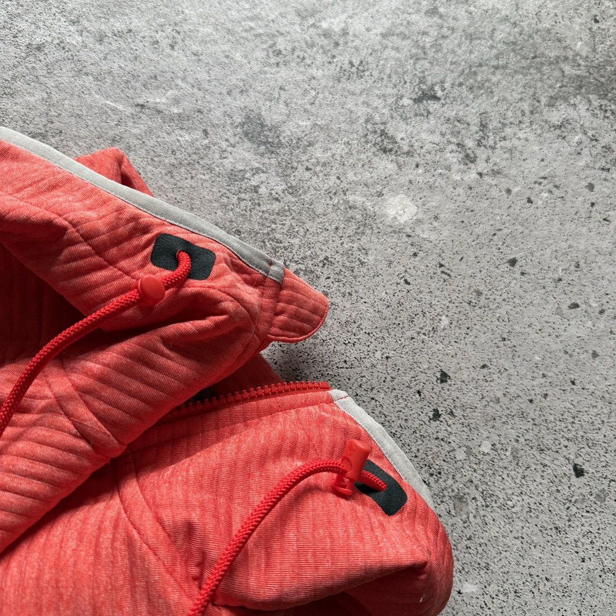 Jack Wolfskin Jack Wolfskin Womens Coral Red Ribbed Full Zip Hooded Jacket Size XL / US 12-14 / IT 48-50 - 4 Thumbnail