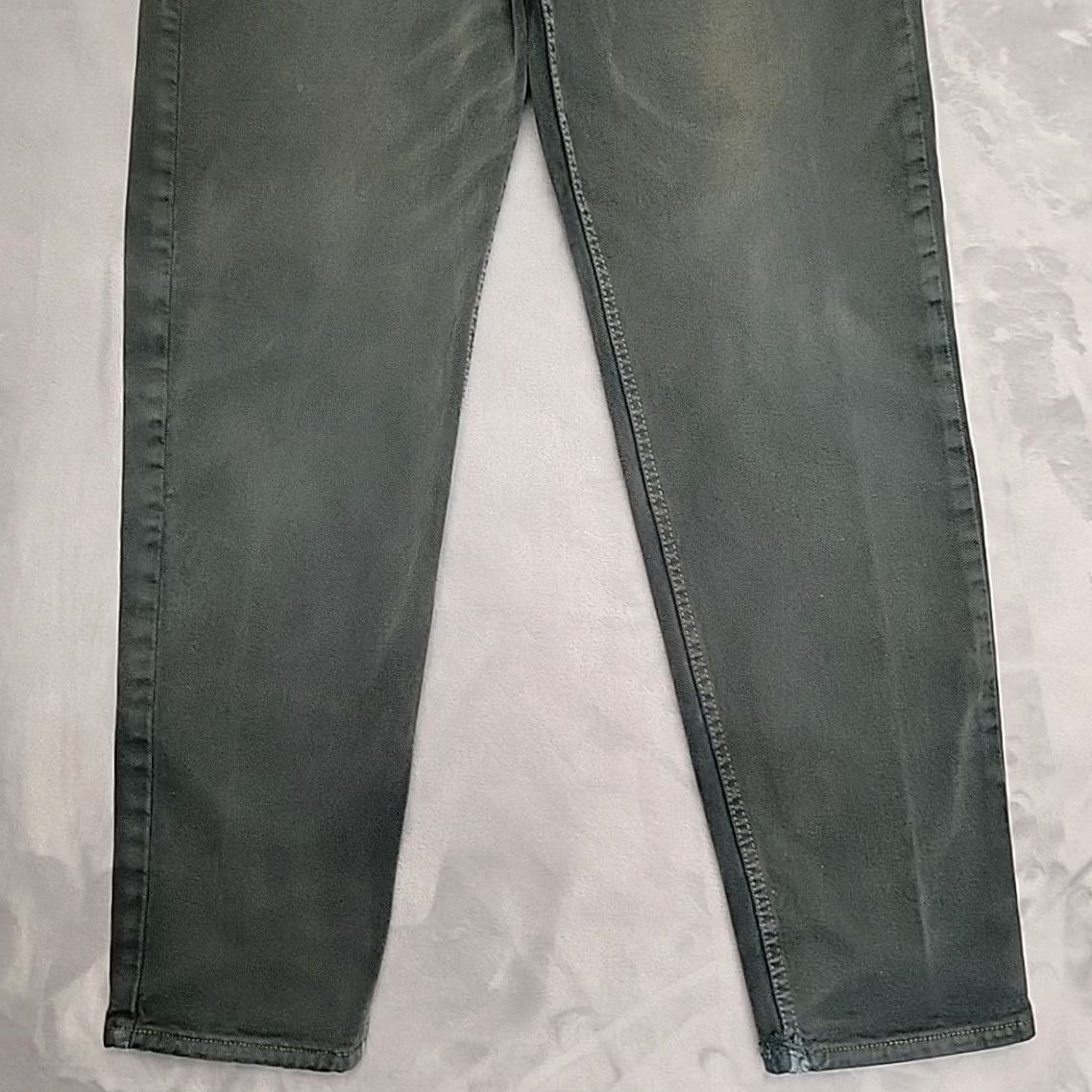 Vintage VTG Levis Jeans 550 Green Denim Relaxed Tapered Leg Made in USA 90s Men 34x34 Size US 34 / EU 50 - 2 Thumbnail
