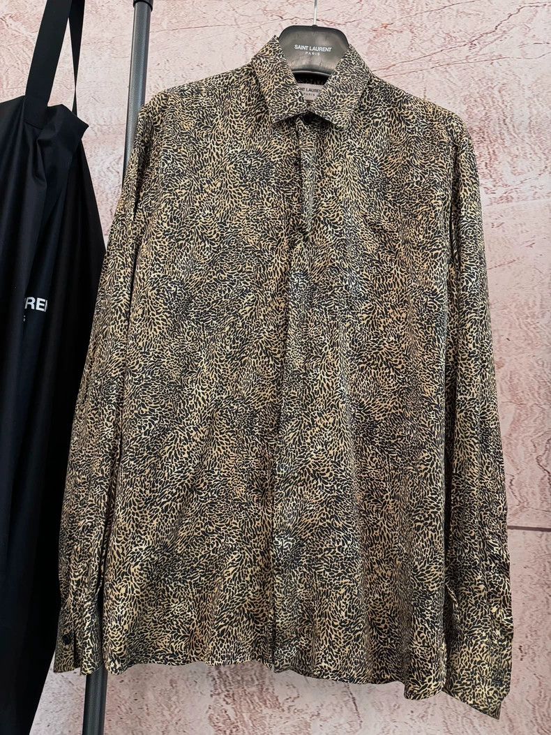Yves Saint Laurent Saint Laurent size 38 20aw Mulberry Silk Leopard Shirt 250 Size US M / EU 48-50 / 2 - 1 Thumbnail