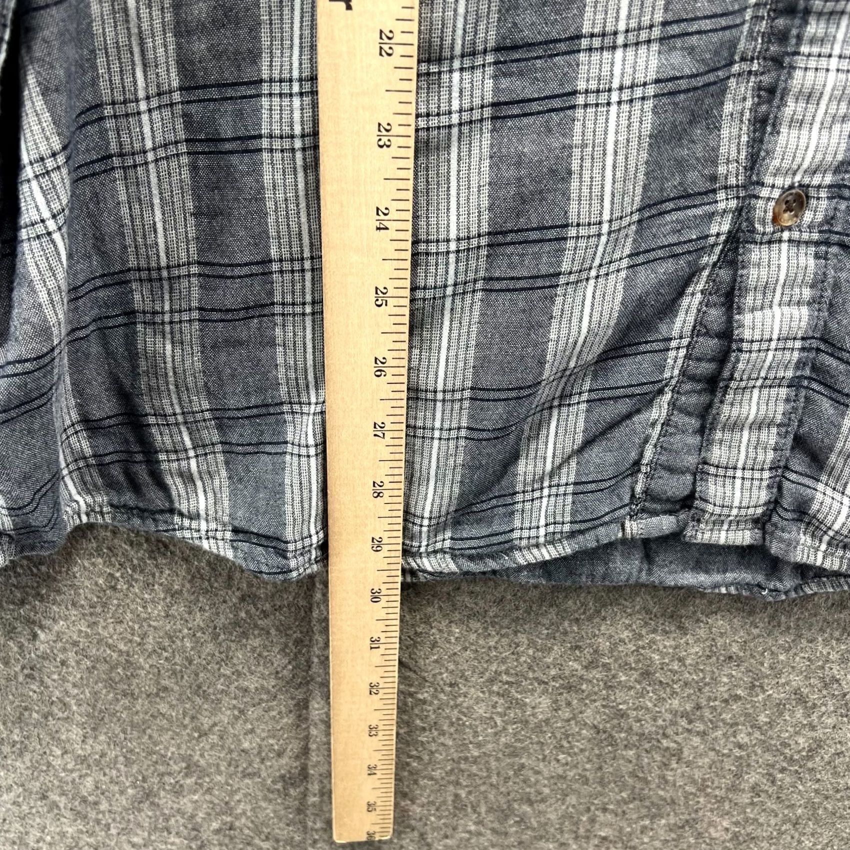 Oakley Oakley Shirt Men XL Gray Plaid Button-Up Casual Lightweight Cotton Long Sleeve Size US XL / EU 56 / 4 - 2 Thumbnail