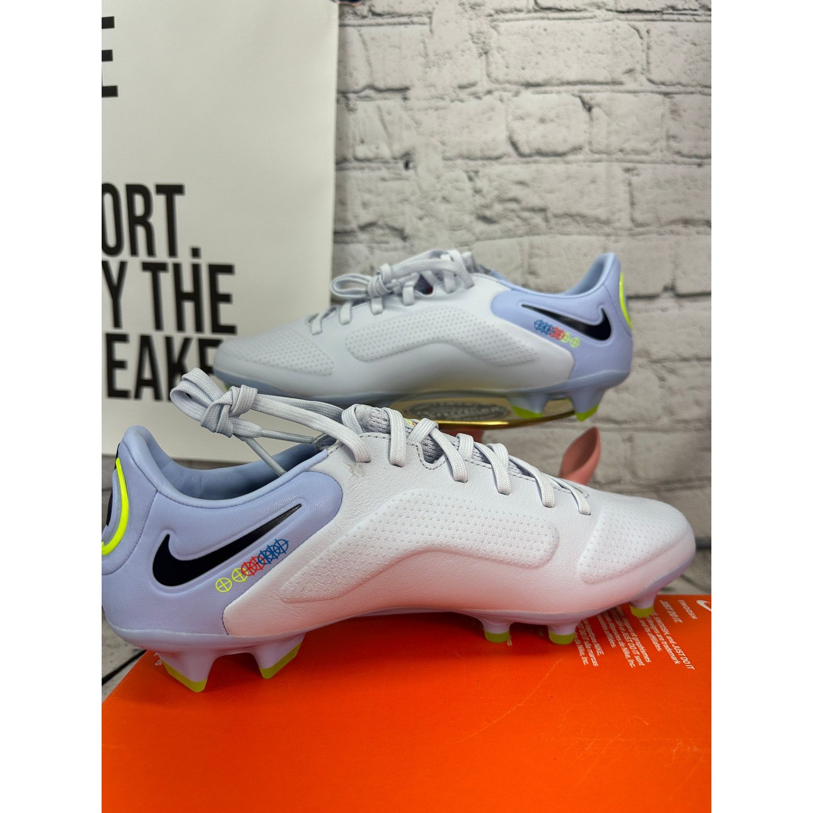 Nike Nike Tiempo Legend 9 Pro FG Soccer Shoes Mens 6.5 | Womens 8 Size US 8 / IT 38 - 6 Thumbnail