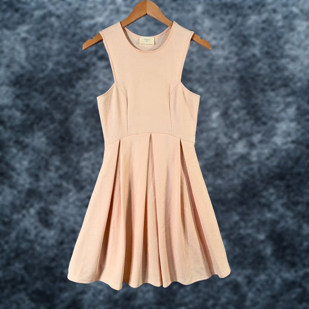 Anthropologie Everly Dress Medium Slim Peach Textured Knit Sleeveless Fit Flare A-Line Designer Womens Vesitled Size M / US 6-8 / IT 42-44 - 1 Thumbnail
