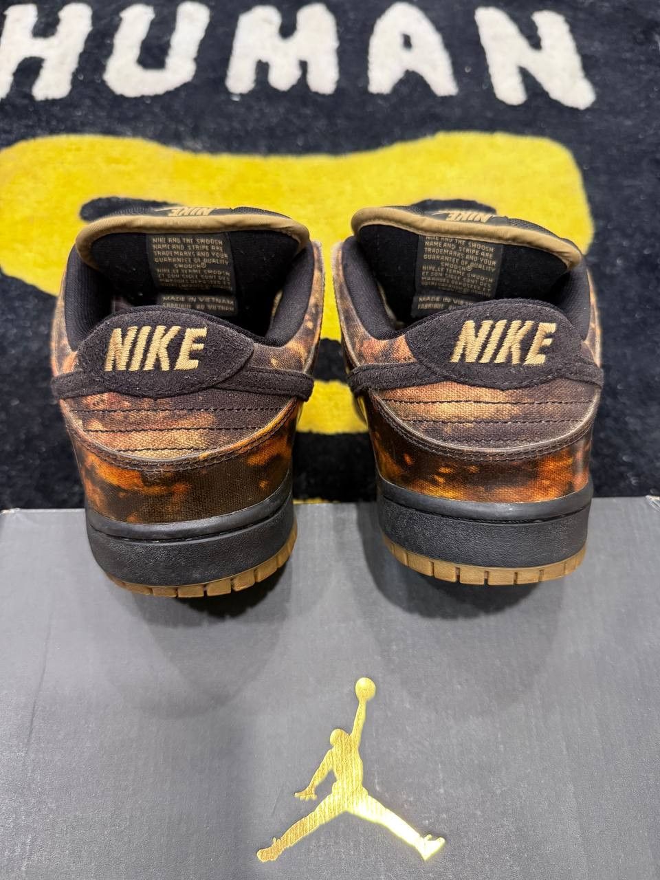Nike Nike SB Dunk Low Pushead 2 (2012) 536356-002 Size US 9 / EU 42 - 5 Thumbnail