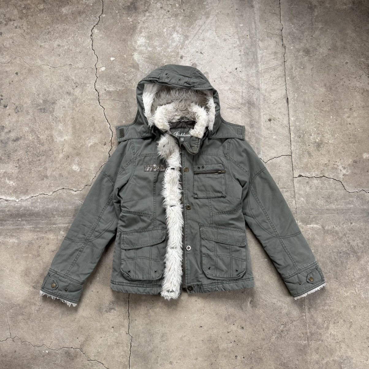 Le Grande Bleu (L.G.B.) Vintage Fishbone Khaki Green Jacket With Faux Fut Hood Size M / US 6-8 / IT 42-44 - 1 Thumbnail