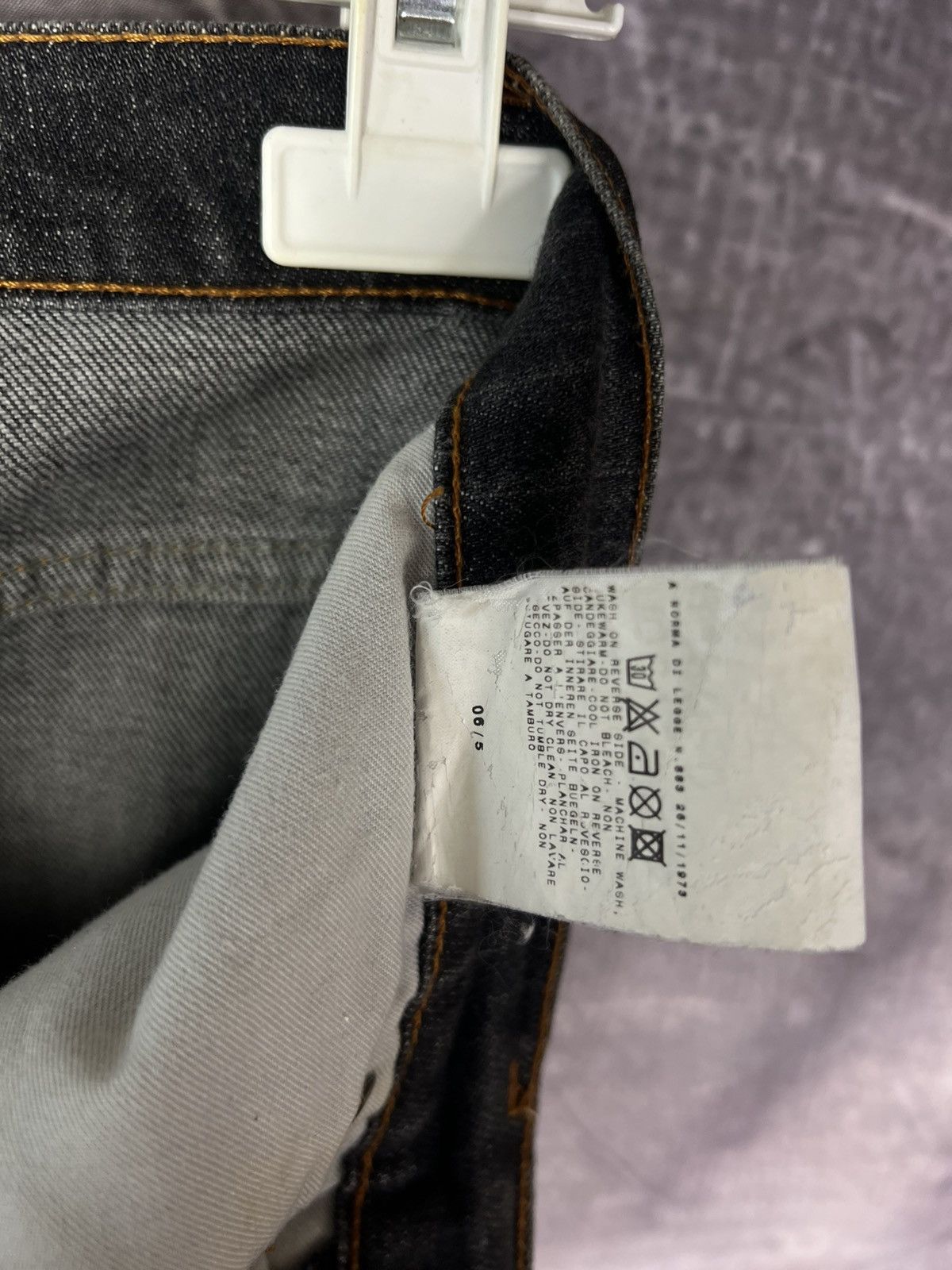 Versace Versace Vintage Washed Denim Jeans Y2K Size US 31 - 13 Thumbnail