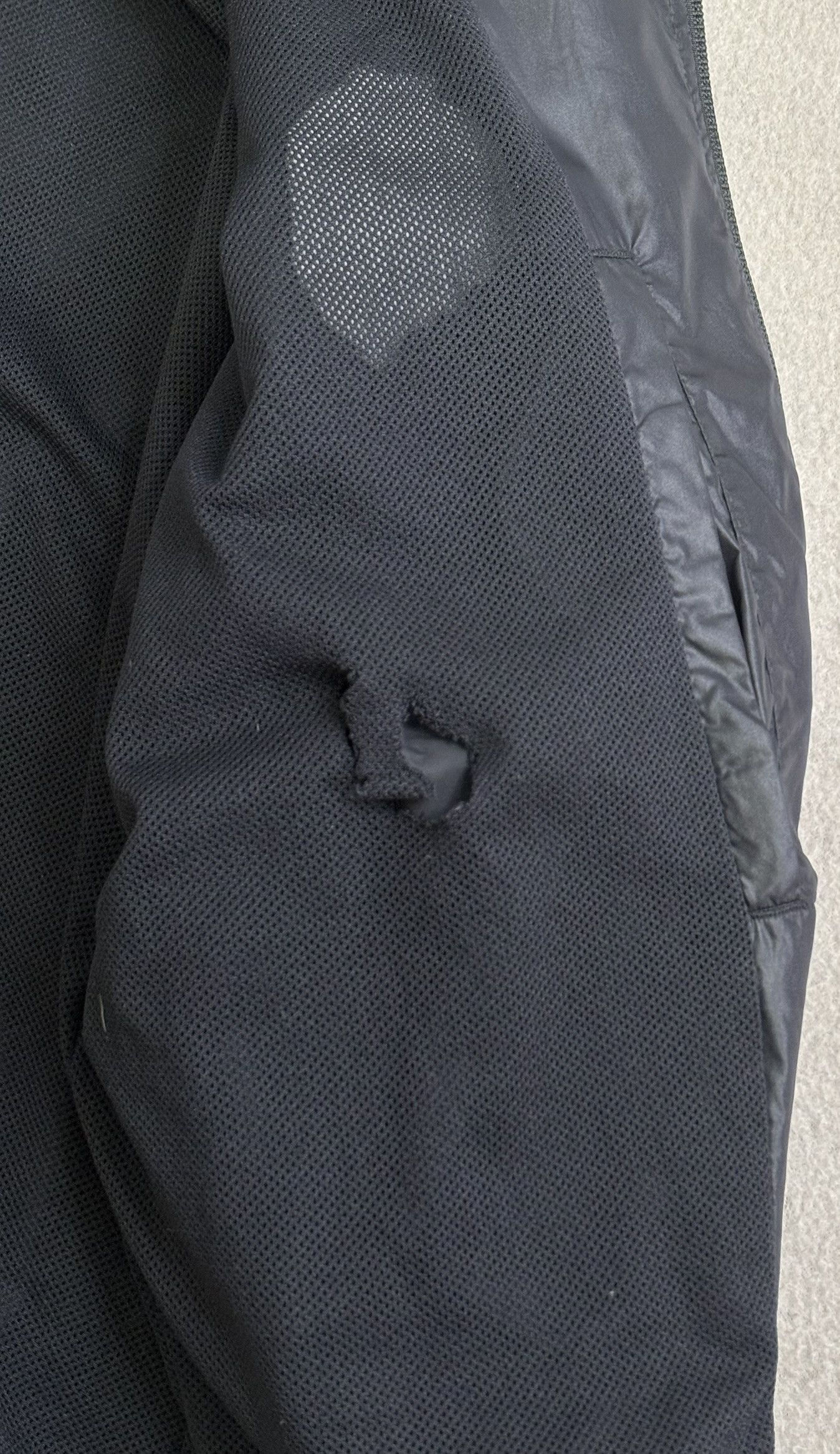 Nike Nike Black jacket size M Size US M / EU 48-50 / 2 - 15 Thumbnail