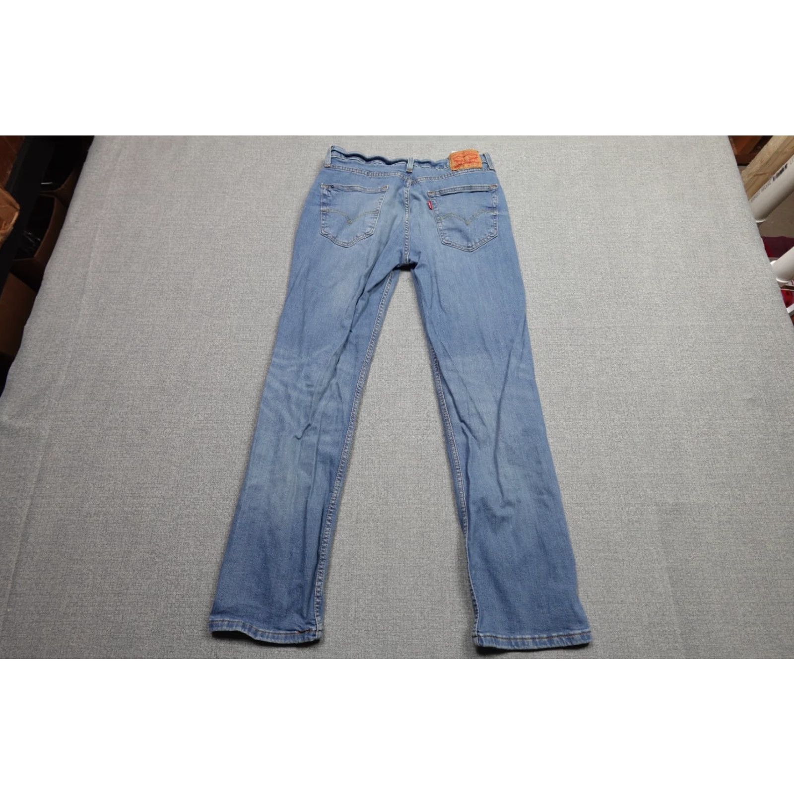 Levi's Levi's 514 Jeans Slim Straight Leg Mens 33 Blue Light Wash Denim Cotton Stretch 5-Pocket Cowboy Western Classic Brand Levi's 514 Mens Jeans Size US 33 - 4 Thumbnail