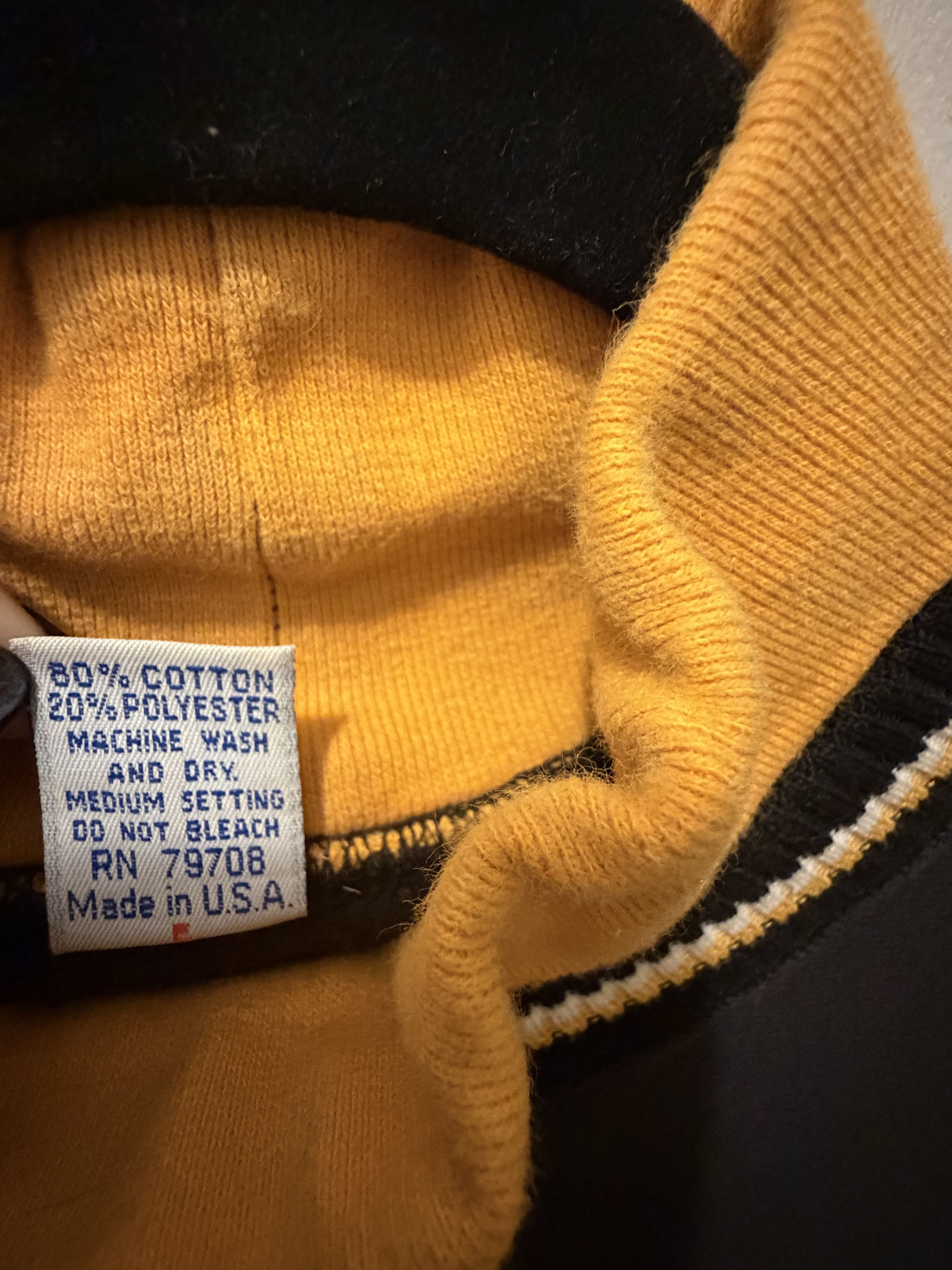 Gear for Sports Vintage 90s Gear for Sports Bruins Sweatshirt L USA Size US L / EU 52-54 / 3 - 6 Thumbnail