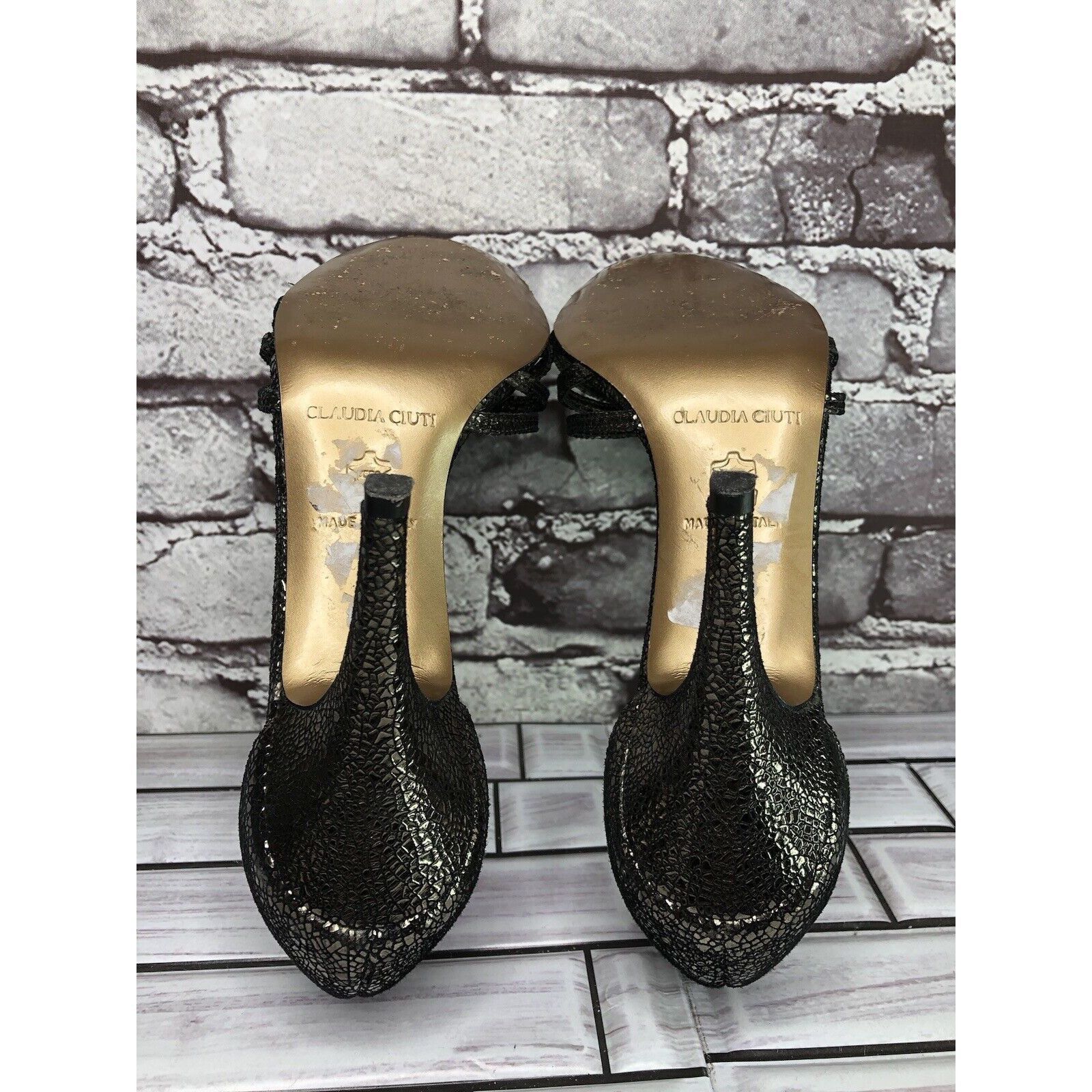 Other Claudia Ciuti Pewter Leather Cracked Ankle Strap Dress Heels Size US 7 / IT 37 - 6 Thumbnail