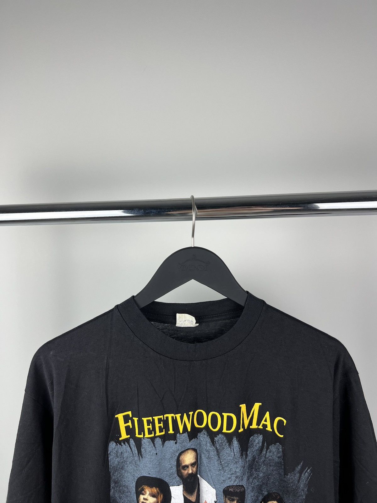 Band Tees Vintage 1990 Fleetwood Mac Rock Band T-shirt Size US L / EU 52-54 / 3 - 3 Thumbnail
