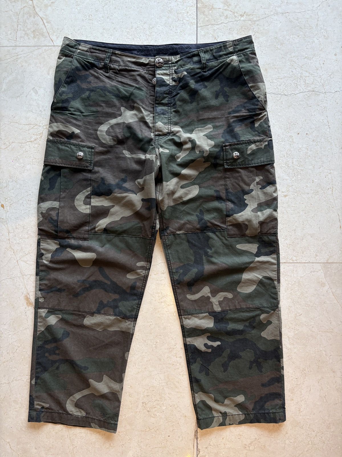 Chrome Hearts Chrome hearts camo cargo pants Size US 38 / EU 54 - 15 Thumbnail