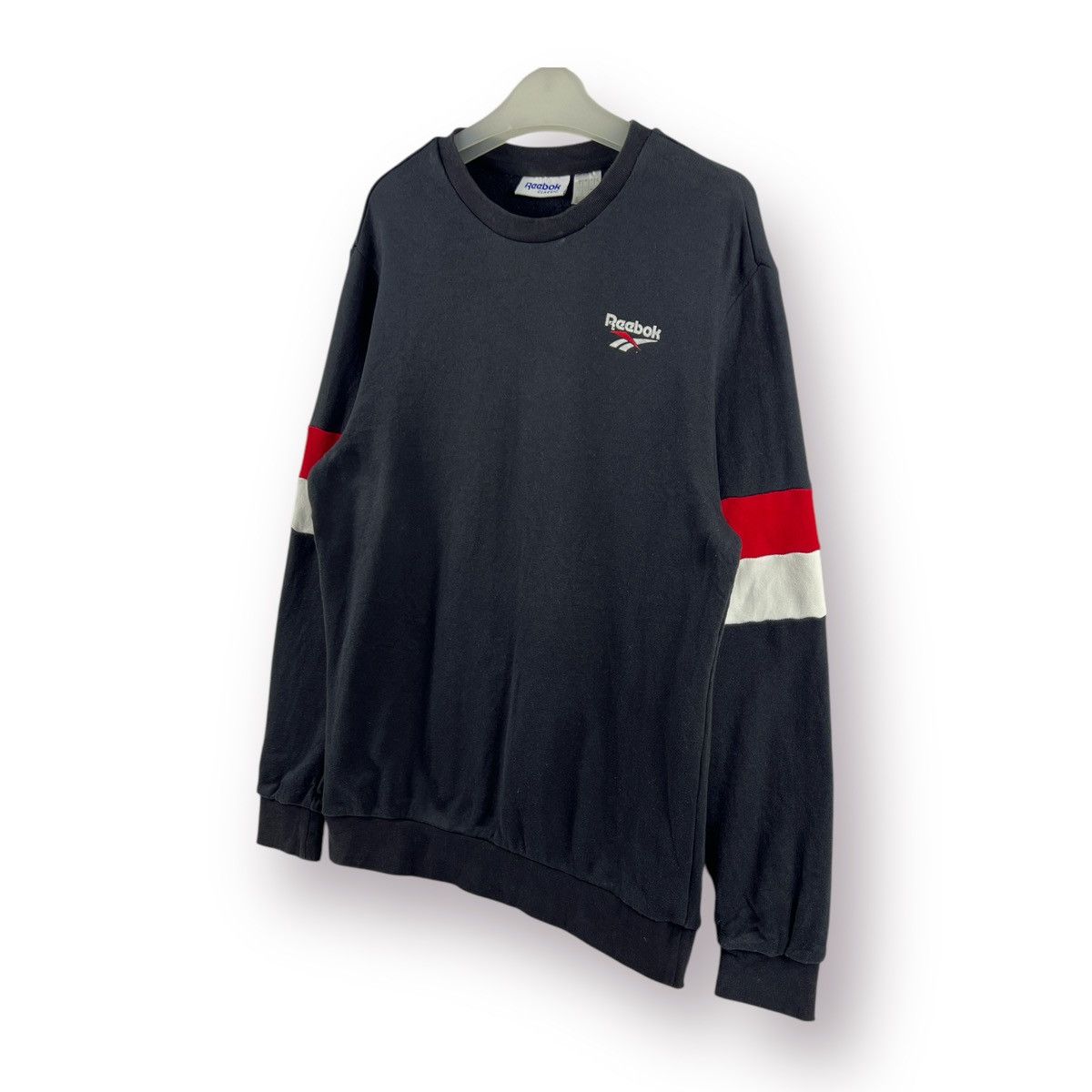 Reebok × Vintage 🔥 Vintage Reebok Classic Roundneck Sweatshirt Size US S / EU 44-46 / 1 - 2 Thumbnail
