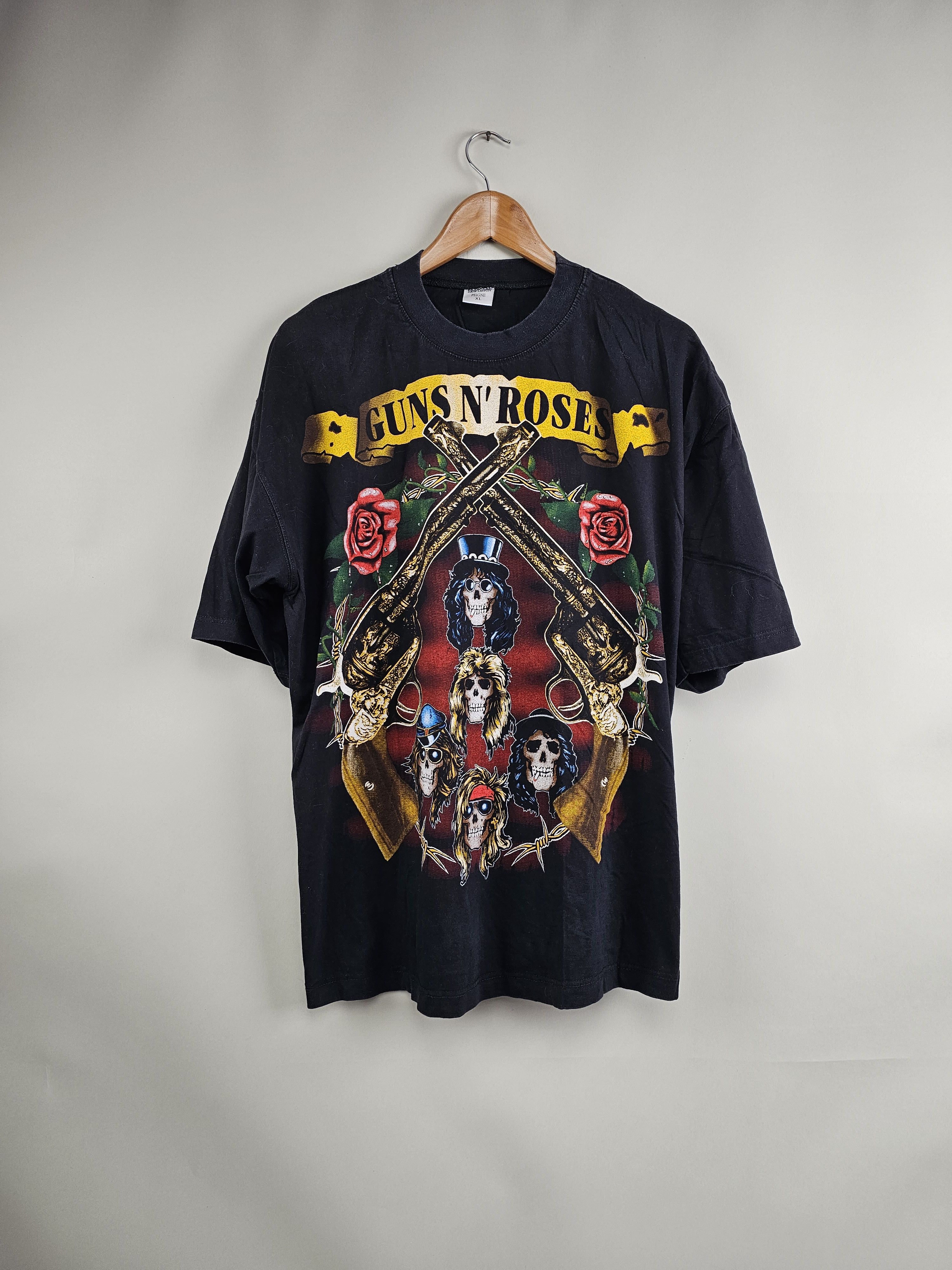 image of Band Tees x Guns N Roses 90's Guns N Roses Axl Rose Squeletons XL 23" 28.5 in Black, Men's