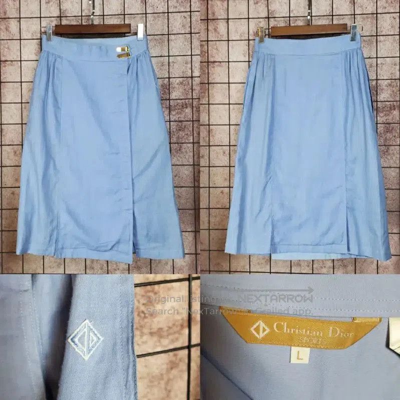 Dior Dior Embroidered Blue A. Size 26" / US 2 / IT 38 - 1 Thumbnail