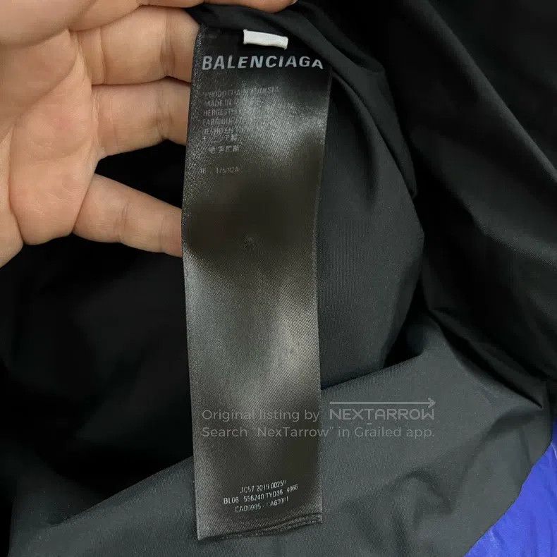 Balenciaga Balenciaga Electric Blue Small Logo Down Jacket Size US S / EU 44-46 / 1 - 5 Thumbnail