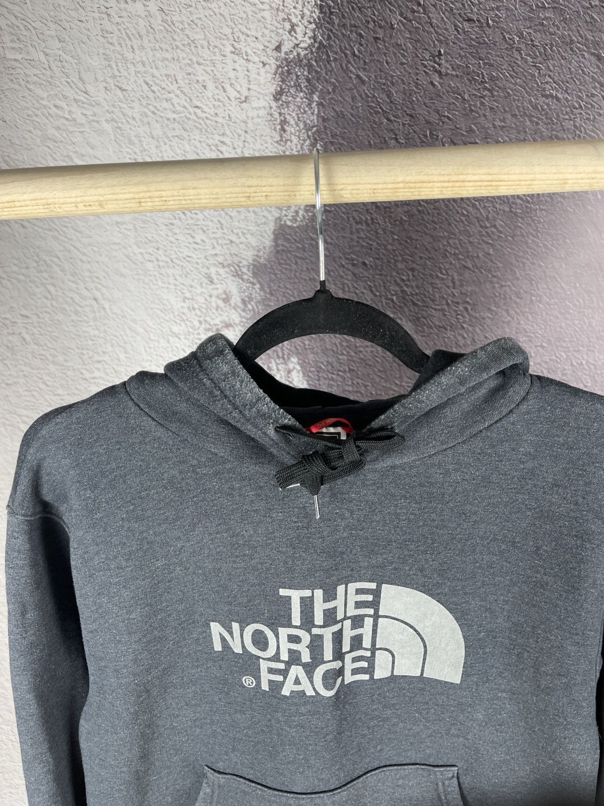 The North Face The North Face reflective logo grey vintage hoodie Size US L / EU 52-54 / 3 - 9 Thumbnail