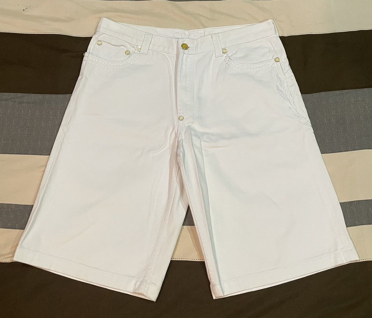 Coogi Vtg coogi Royal denim jorts Size US 38 / EU 54 - 1 Thumbnail