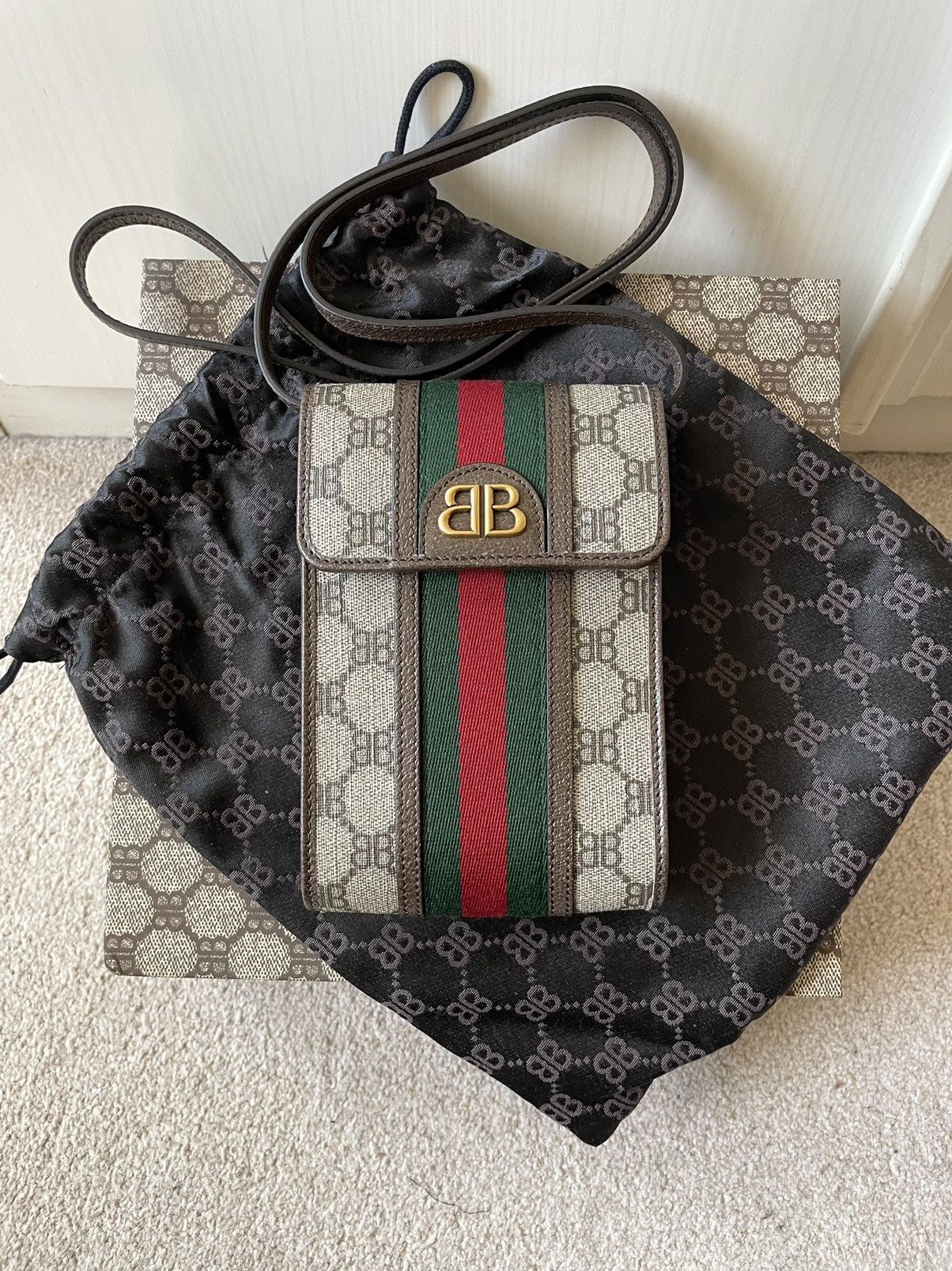 image of Balenciaga x Gucci Spring22 Hacker Project Shoulder Zip Bag (Nwt) in Beige, Men's