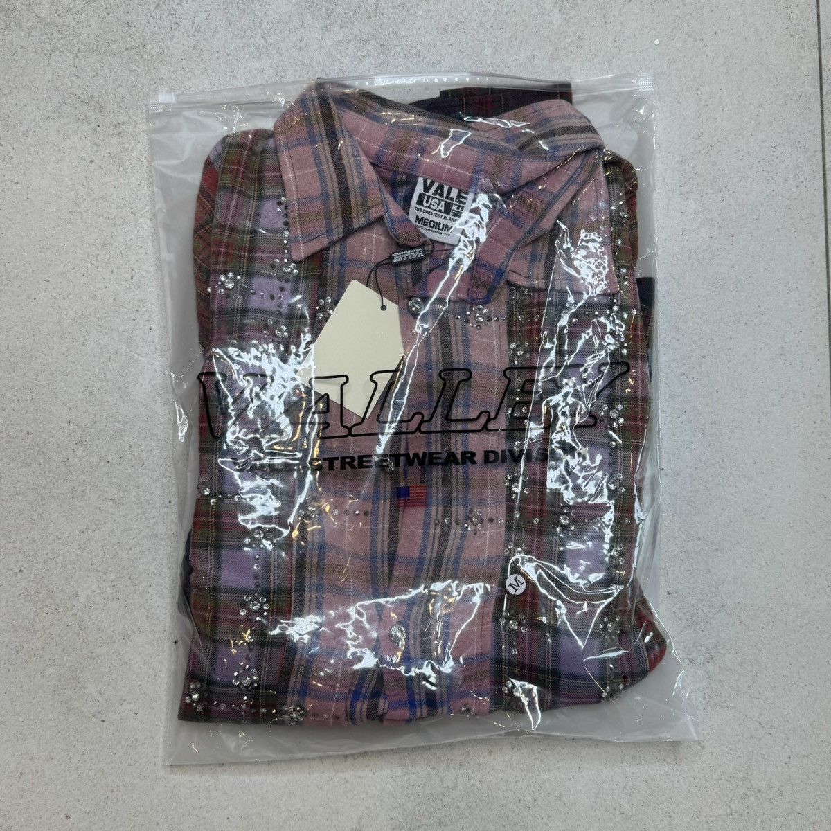 Vale Vale forever summer jam flannel SIZE MEDIUM Size US M / EU 48-50 / 2 - 3 Thumbnail