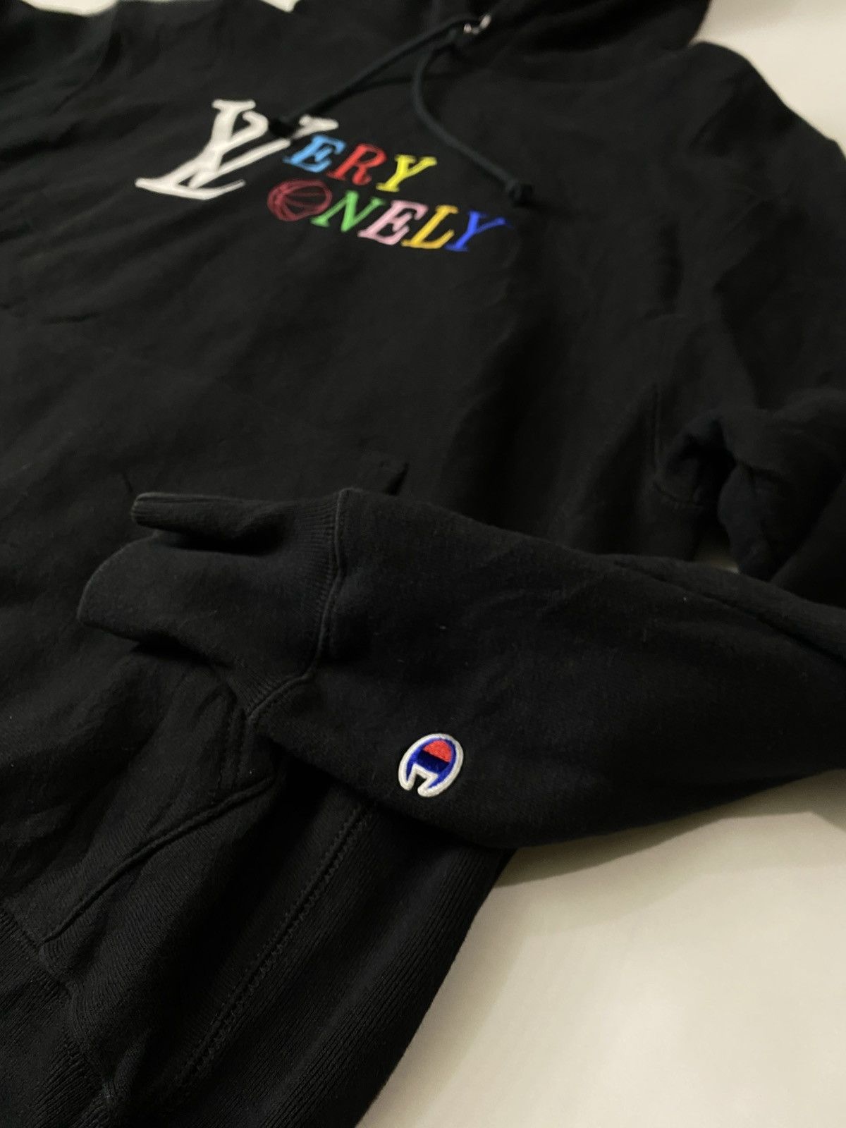 Champion NO JUMPER X CHAMPION HOODIE. Size US L / EU 52-54 / 3 - 6 Thumbnail