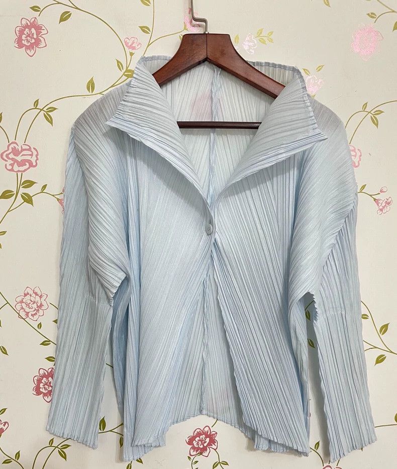 Issey Miyake Issey Miyake size:3 Light blue coat Size XS / US 0-2 / IT 36-38 - 1 Thumbnail