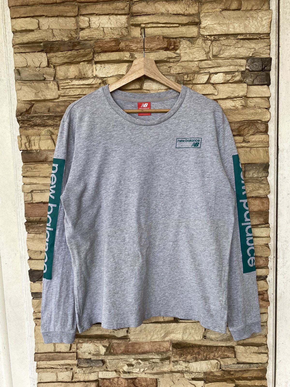 New Balance New Balance Long Sleeve Tshirt Size US L / EU 52-54 / 3 - 1 Thumbnail