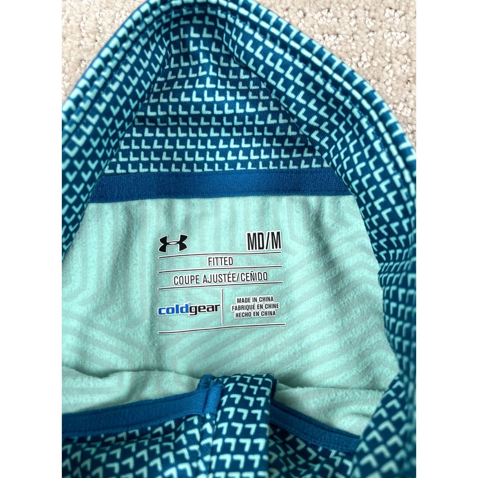 Under Armour Under Armour ColdGear Pullover Womens M Blue Geometric Stretch Fitted Half Zip Size M / US 6-8 / IT 42-44 - 4 Thumbnail