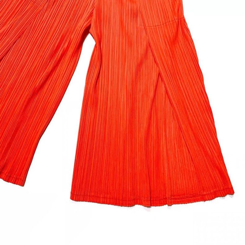 Issey Miyake Issey Miyake size:3 Red pleated pants Size 24" / US 00 / IT 34 - 2 Thumbnail