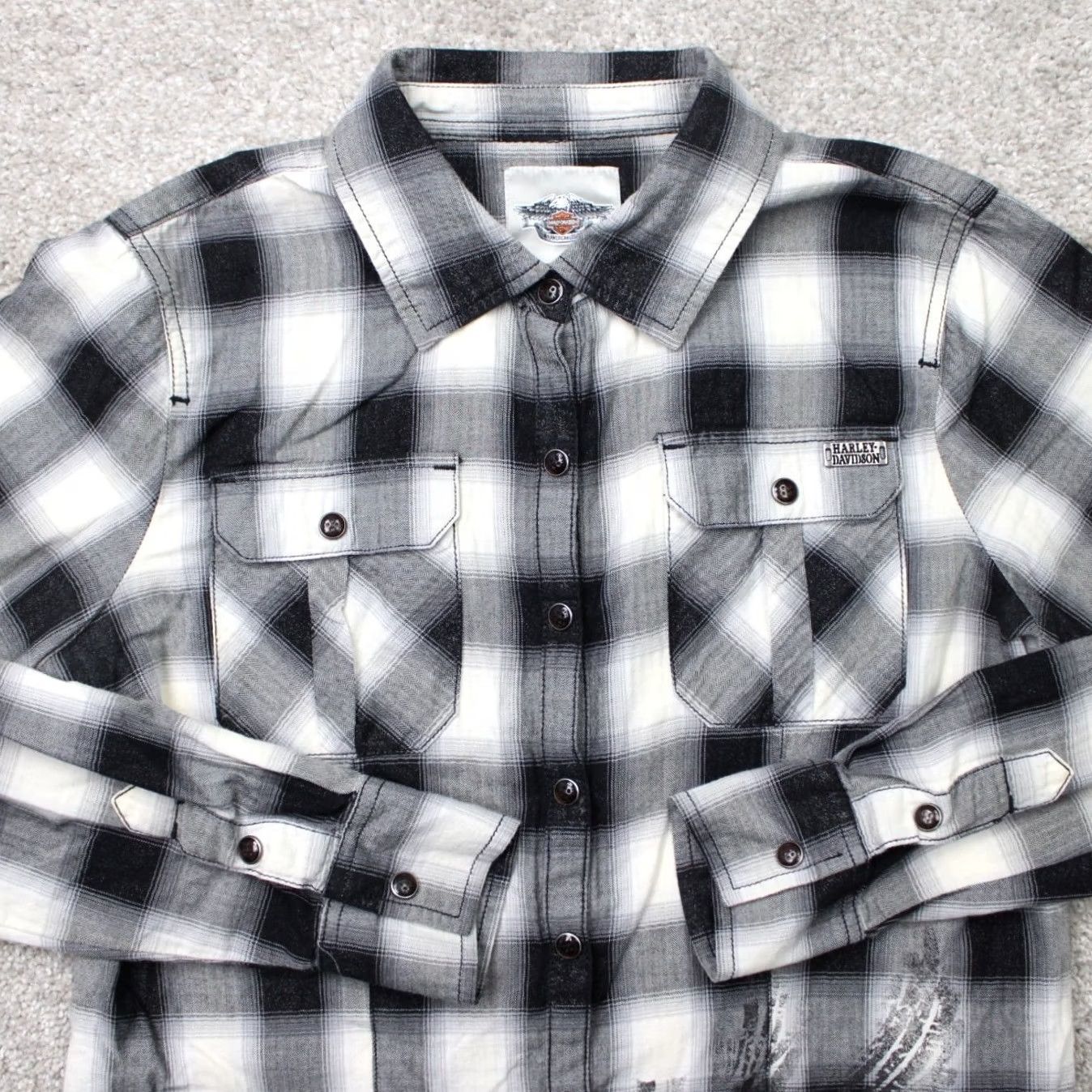 Harley Davidson Harley-Davidson Shirt Women Small Gray/Black Plaid Pearl Snap Long Sleeve Cotton Size S / US 4 / IT 40 - 2 Thumbnail