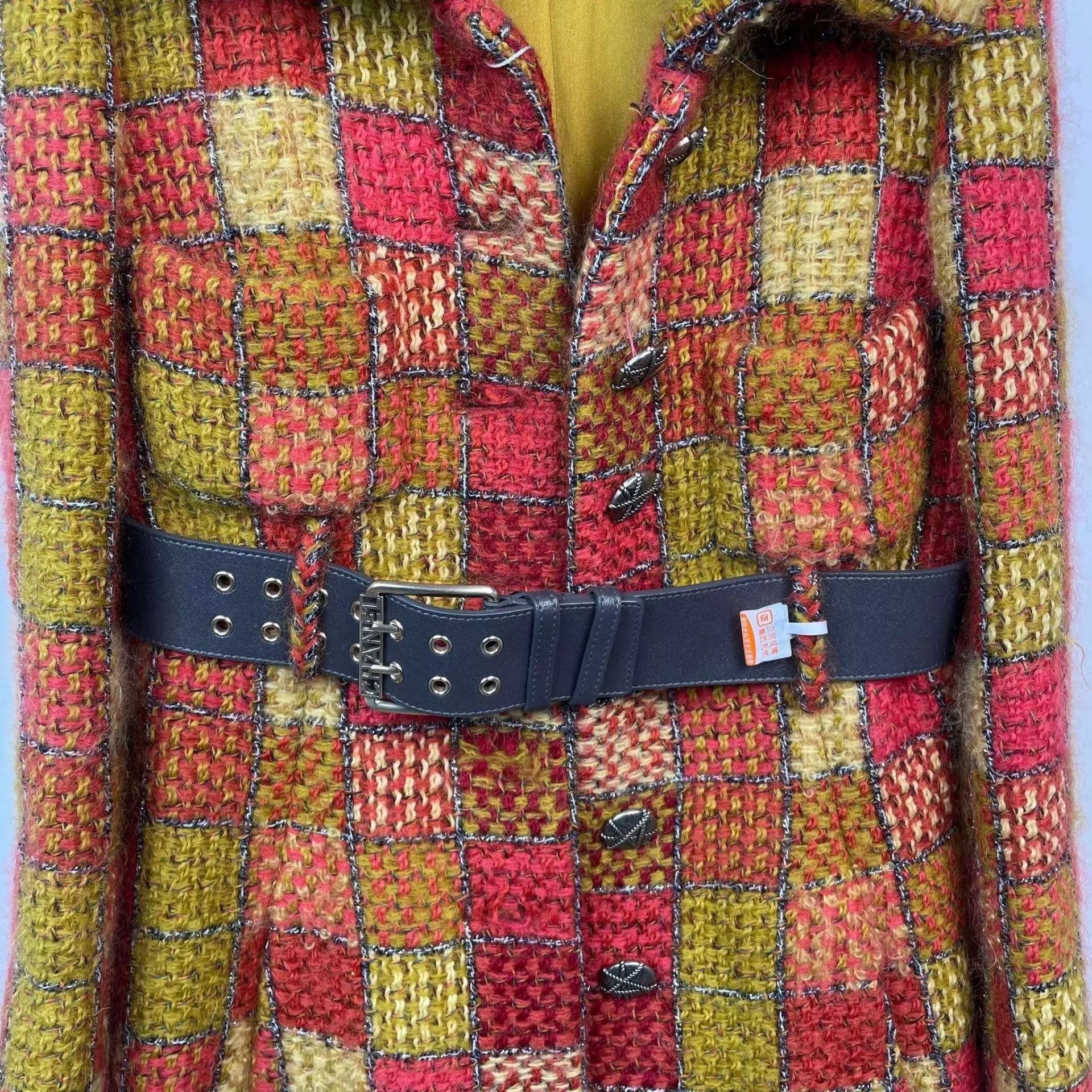 Chanel Chanel 18 Burger tweed check long coat 36 Size XS / US 0-2 / IT 36-38 - 8 Thumbnail