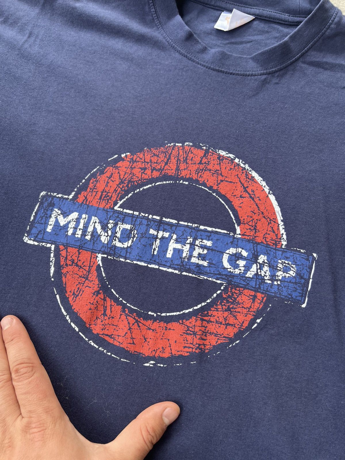 Vintage Mind The Gap Underground Tee Size US L / EU 52-54 / 3 - 2 Thumbnail