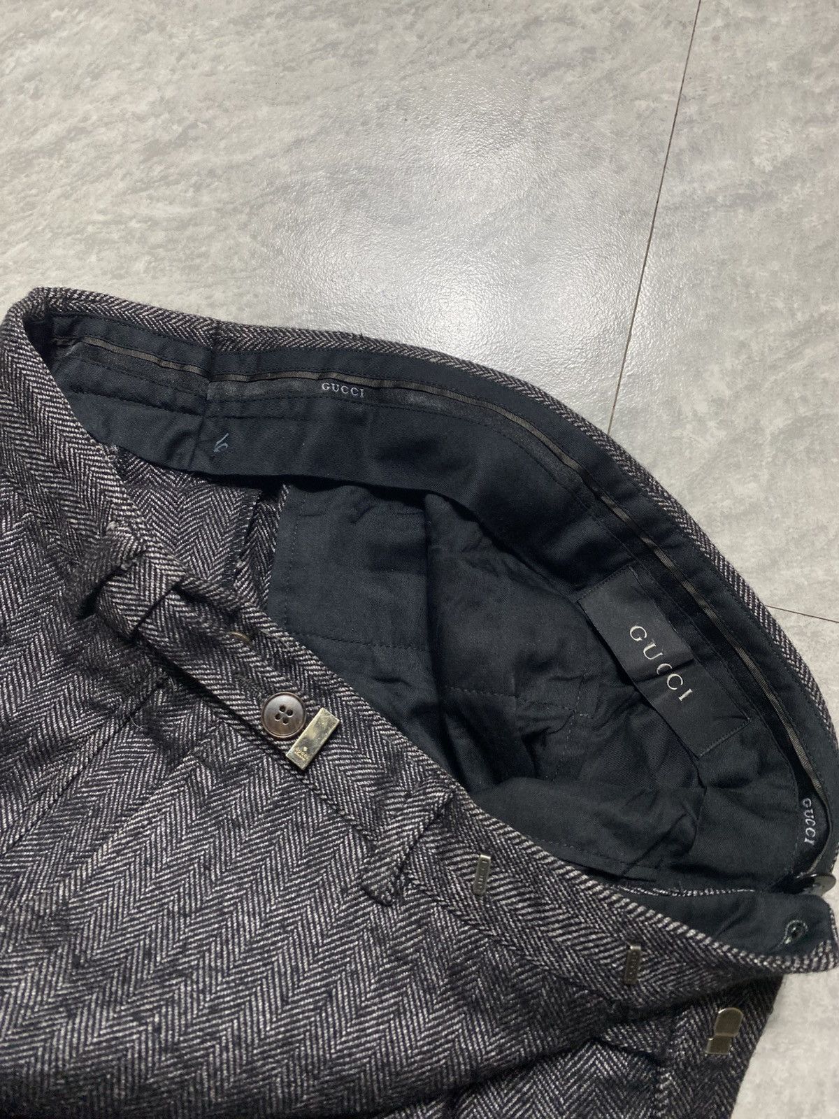 Gucci GUCCI TOMFORD STRIPED WOOL PANTS Size 30" / US 8 / IT 44 - 10 Thumbnail