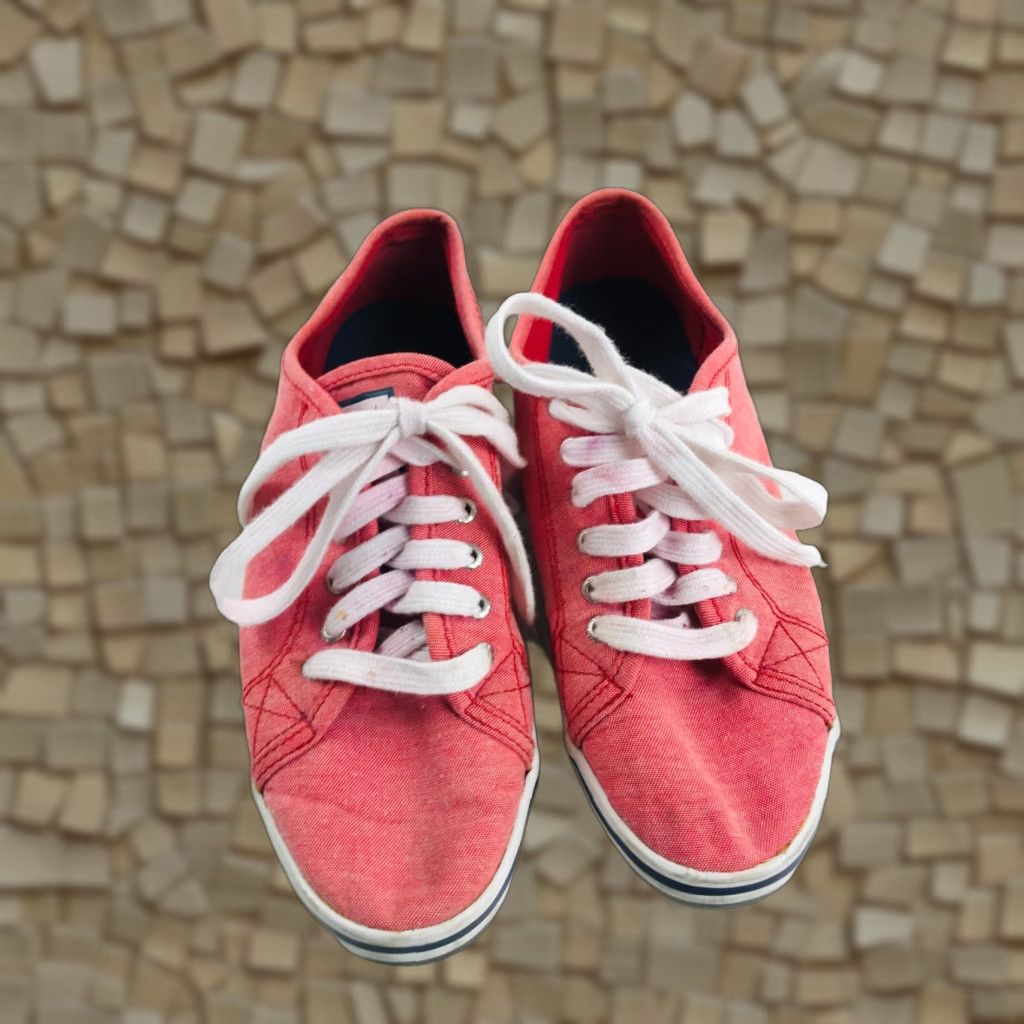 Nautica Nautica Shoes Women's Size 8 Red Lace Up Flat Canvas Sneakers Low Top Logo EMB Size M / US 6-8 / IT 42-44 - 1 Thumbnail