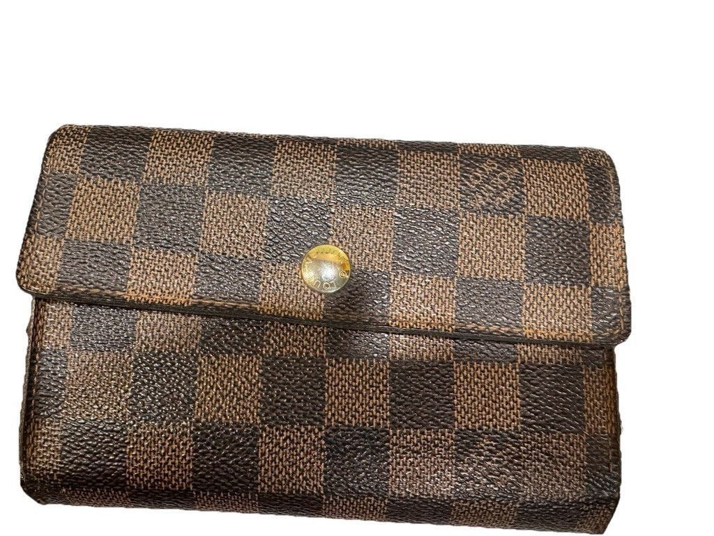 Louis Vuitton Louis Vuitton Alexandra Damier Ebene Portefeuille Tri Wallet Size ONE SIZE - 1 Thumbnail