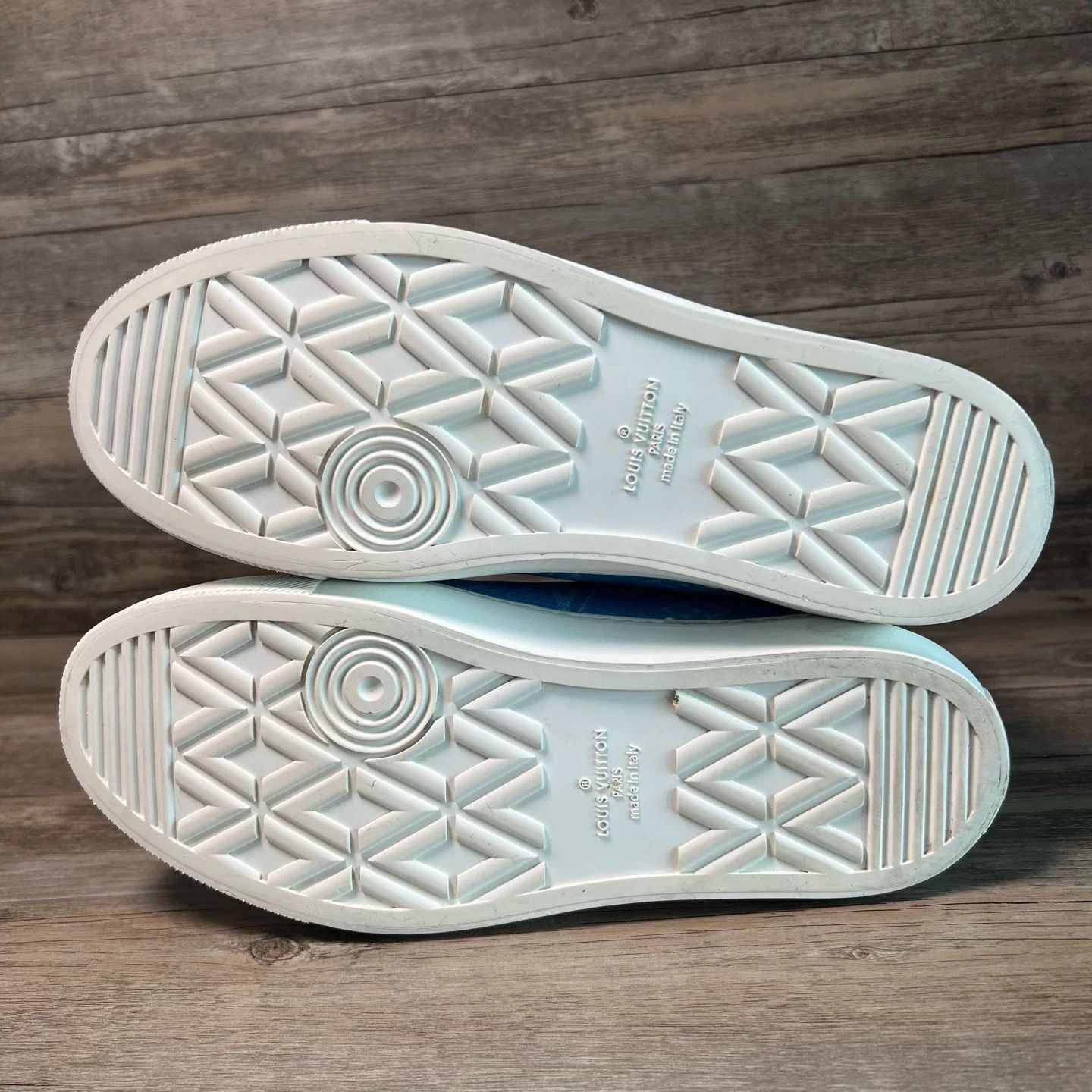 Louis Vuitton LV Tattoo Clouds White Blue High Top Canvas Sneaker UK7 Size US 8 / EU 41 - 6 Thumbnail
