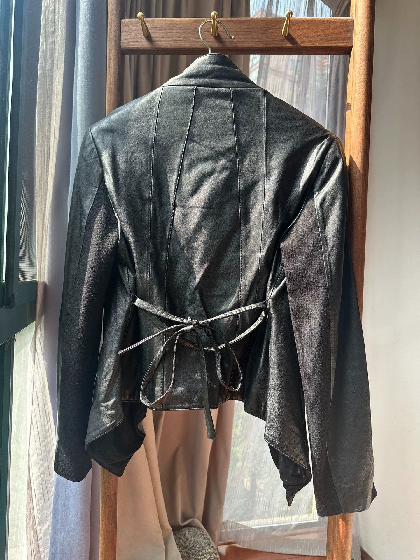 Max Mara Max Mara 98 New Sheepskin Leather Jacket Size 6 Belted Size M / US 6-8 / IT 42-44 - 2 Thumbnail