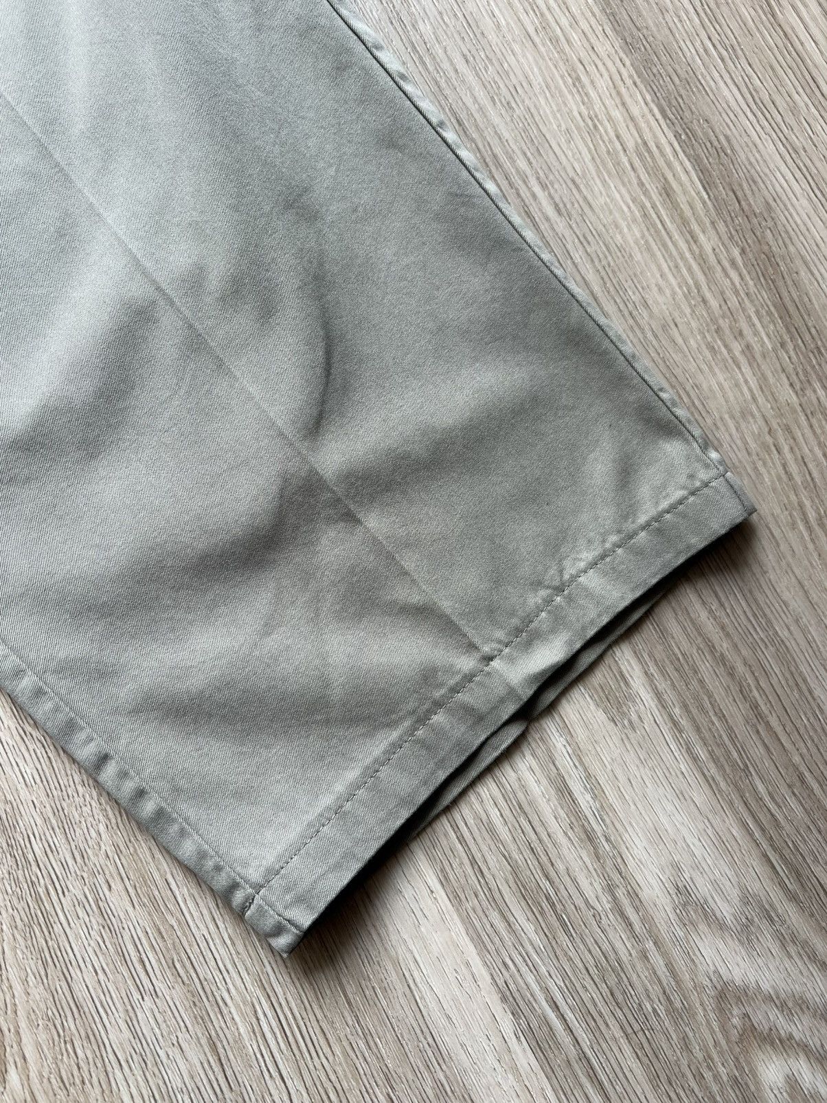 Burberry × Vintage Vintage Burberry London Beige Chino Trousers Classic Pants Size US 32 / EU 48 - 9 Thumbnail