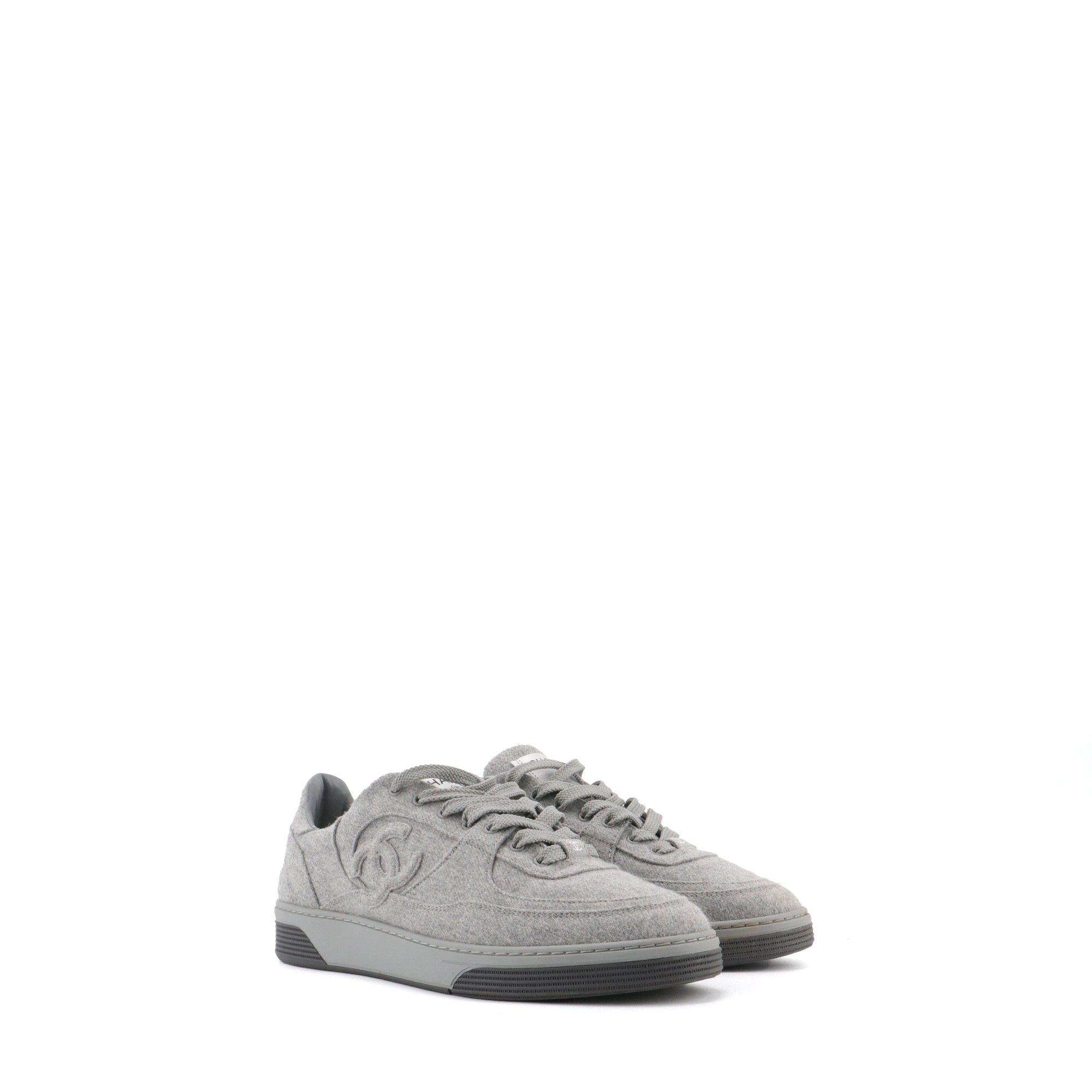 Chanel CHANEL - CC Chanel sneakers in gray wool (T40) Size US 9 / IT 39 - 1 Thumbnail