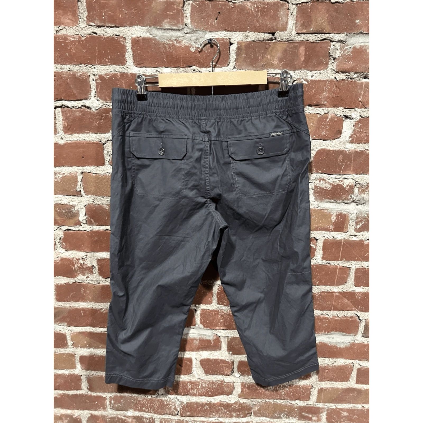 Eddie Bauer Eddie Bauer Travex Womens Capri Pants Pull On Gray 10 Size 32" / US 10 / IT 46 - 2 Thumbnail