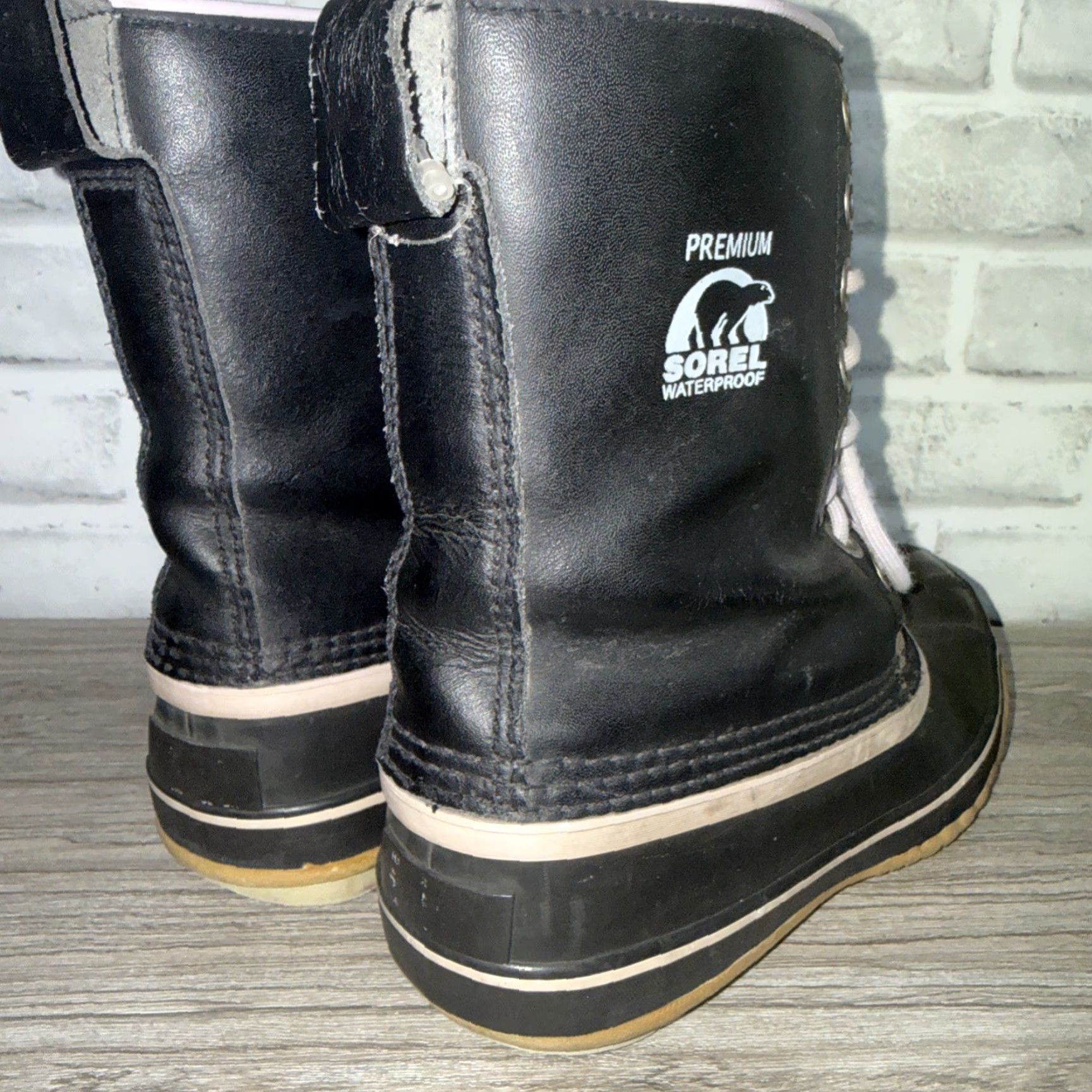SOREL Sorel Boots Womens Size 7 Black Water Proof Insulated Size US 7 / IT 37 - 4 Thumbnail