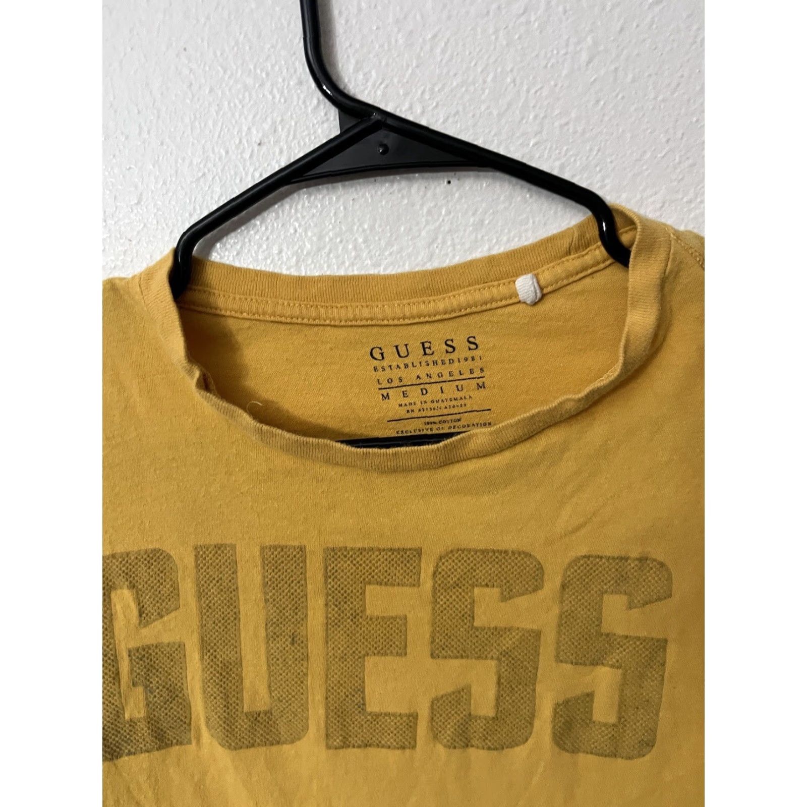 Guess GUESS Crewneck Knit T-Shirt Mens Medium Short Sleeve Yellow Cotton Blend Vintage No Size US M / EU 48-50 / 2 - 2 Thumbnail
