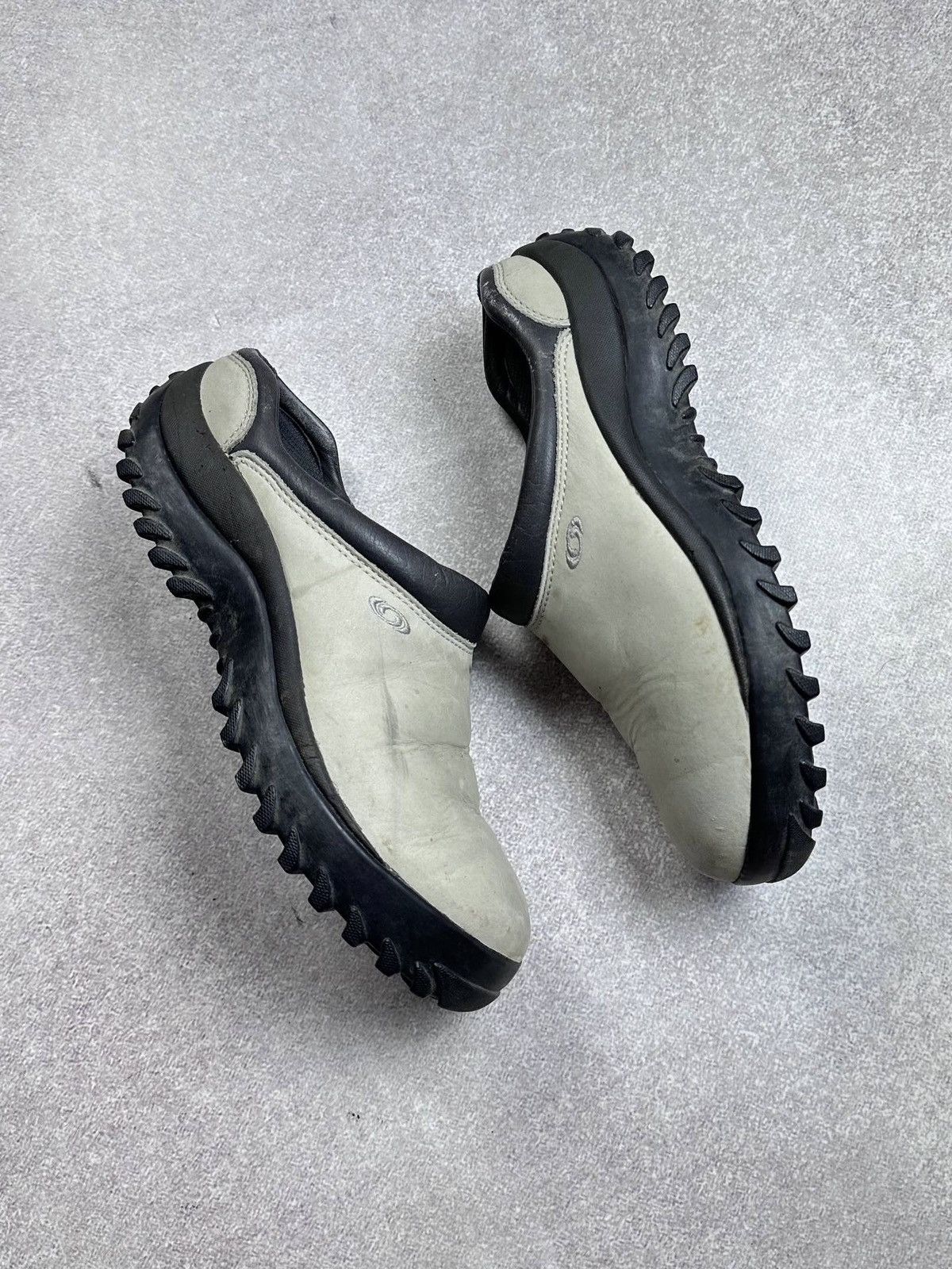 Vintage 90s Salomon Clog Contagrip Winter Sneakers US 8